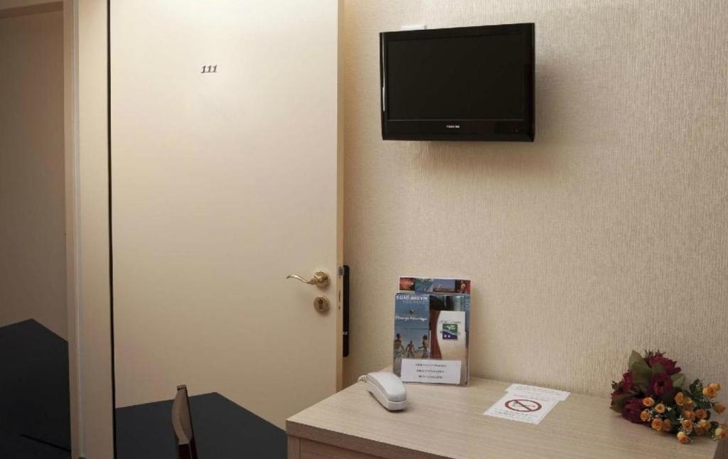 Hotel Estuaire Сен-Бревен-ле-Пен Стая снимка