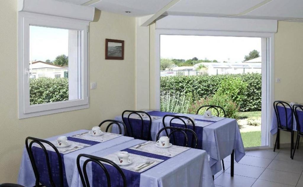 Hotel Estuaire Сен-Бревен-ле-Пен Екстериор снимка